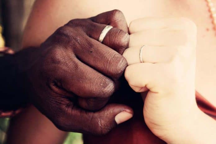 Interracial dating central – reviews of the 5 best interracial dating sites